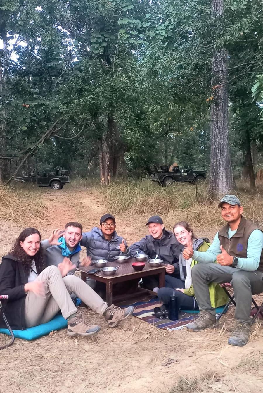 Family House - Bardia National Park Otel Bardiya Dış mekan fotoğraf